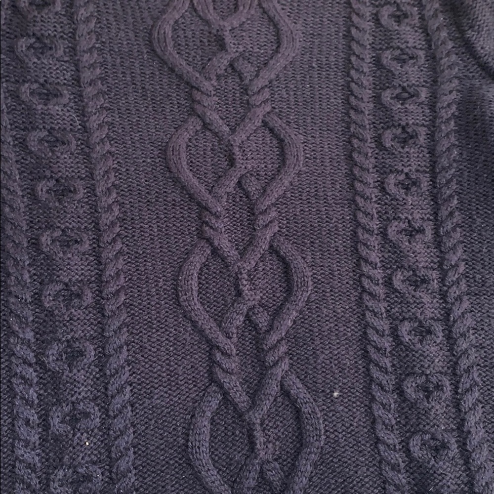 GAP Cable Knit Sweater - Picture 3 of 5